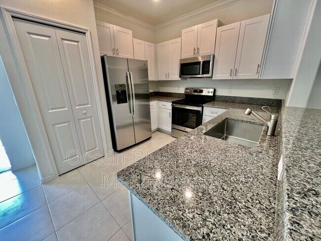 Building Photo - 30728 Veridian Way