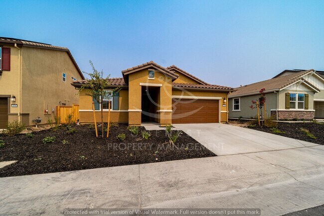 Building Photo - Gorgeous 3 Bedroom, 2 Bath Home In Twelve Bridges