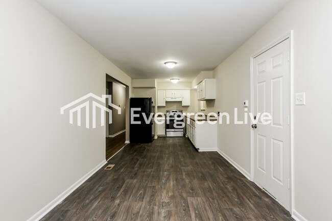 Foto del edificio - 9701 Ellis Ct