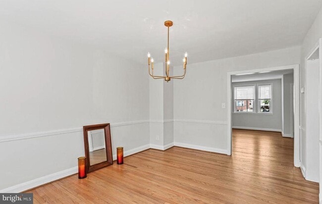 Foto del edificio - 403 Stratford Rd