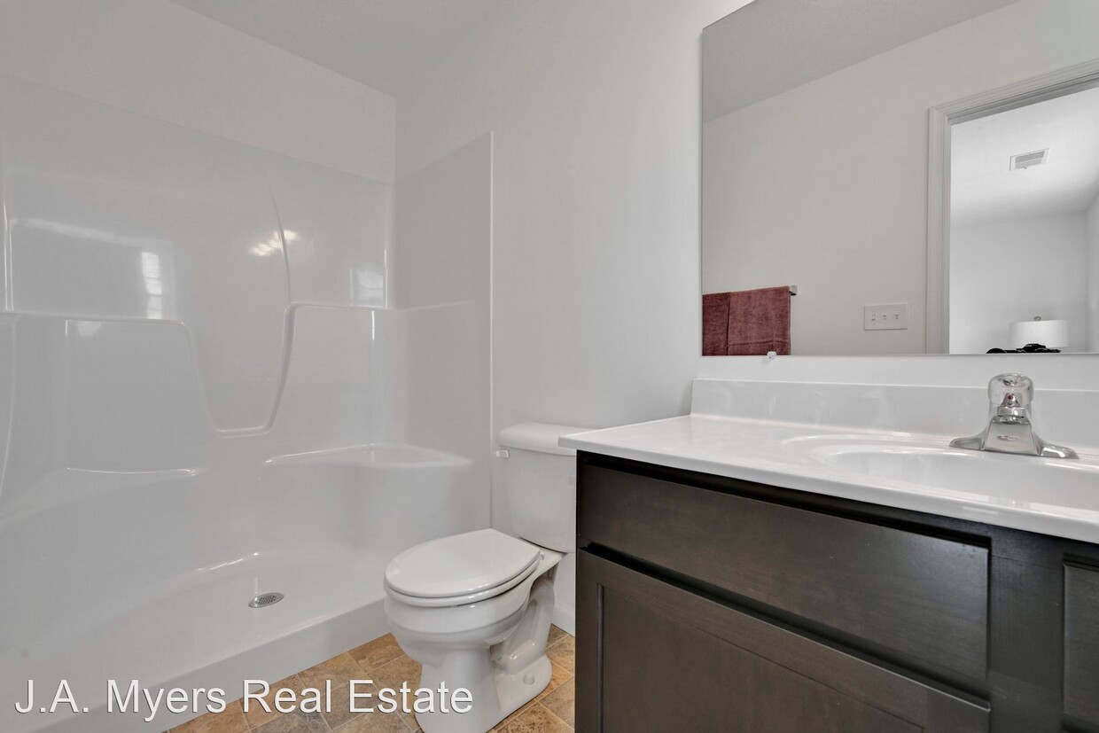 Primary Photo - 3 br, 2.5 bath House - 3724 Castle Drive