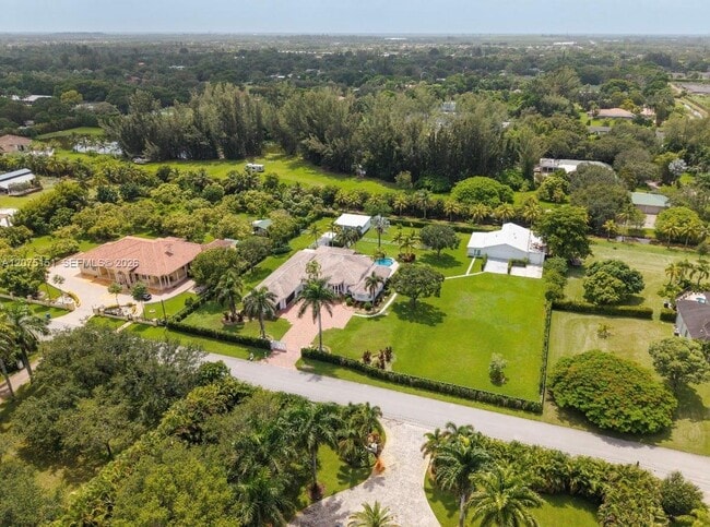 Building Photo - 6101 SW 180th Terrace