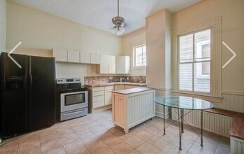 Building Photo - 2814 Avenue O 1/2