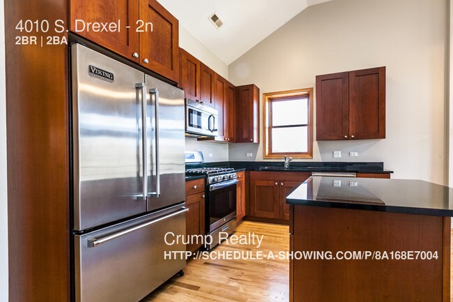 Building Photo - 4010 S Drexel Blvd