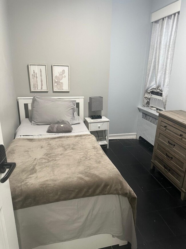 Photo - 1200 Woodycrest Ave Apartment