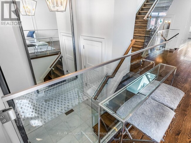 Building Photo - 38 Cranbrooke Ave