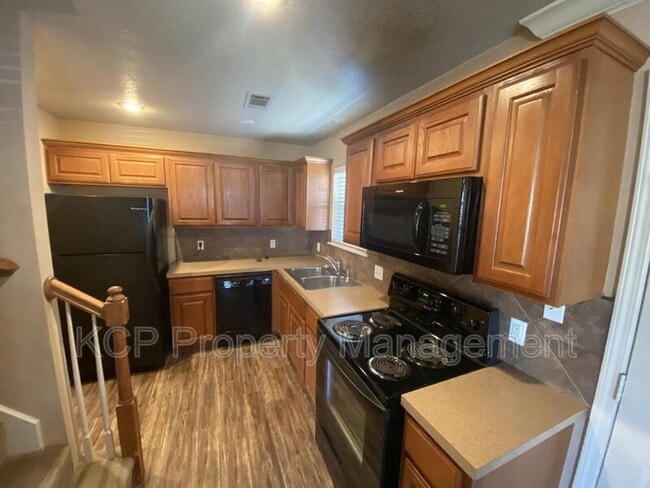 Foto del edificio - 2808 Fairway Hamlet Ct