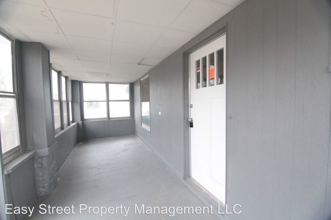 Building Photo - 3 br, 2 bath House - 916 N Gaines St