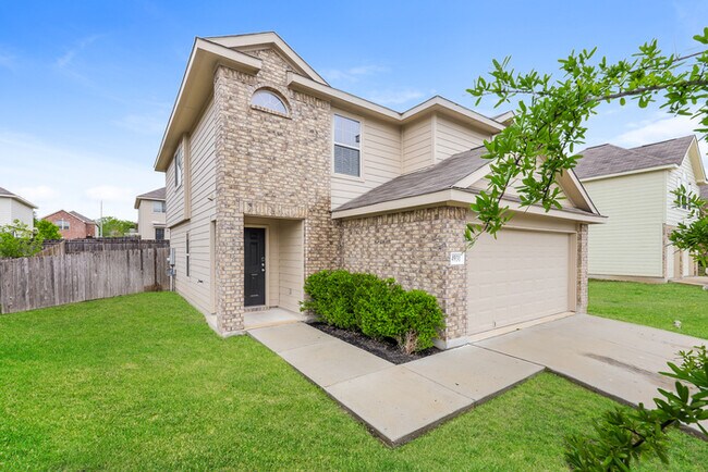 Building Photo - 4931 War Horse Dr