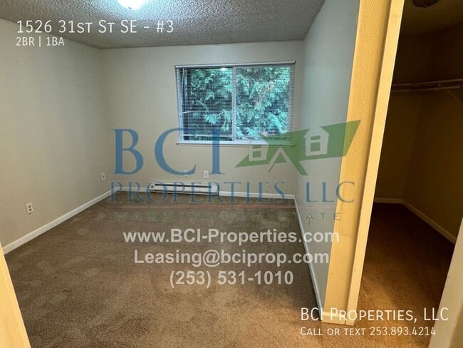 Building Photo - 1526 31st St SE