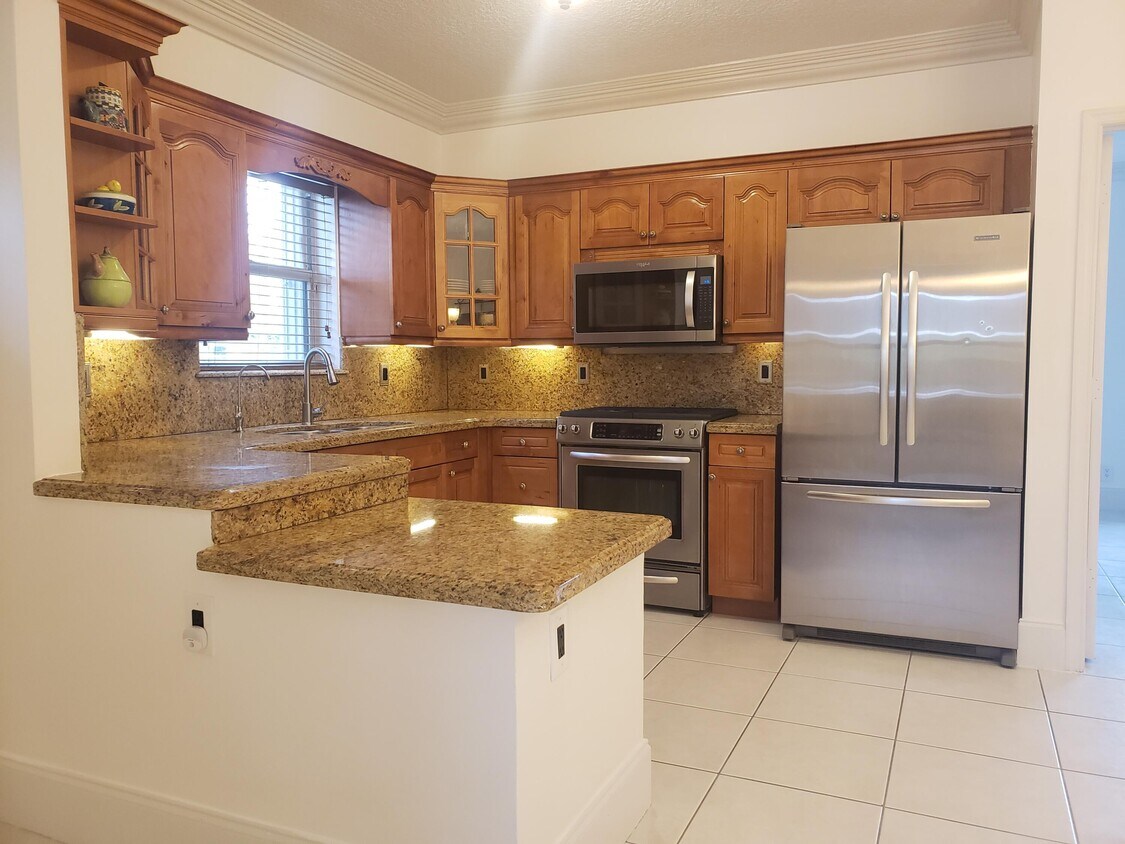 7260 Grapeview Blvd, Loxahatchee, FL 33470 Apartment for Rent in