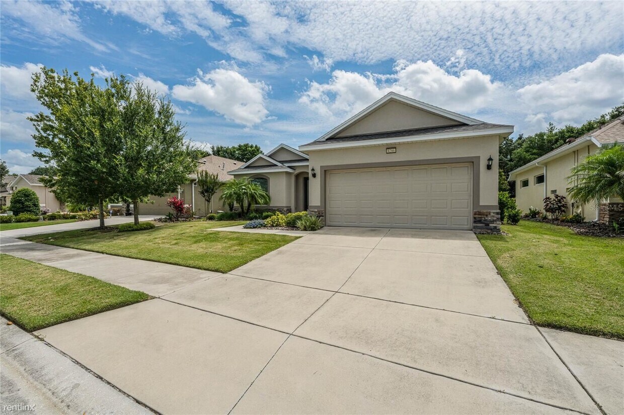 3 br, 2 bath House 8286 Bridgeport Bay C... House Rental in Mount