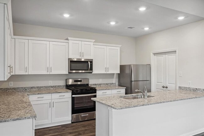 Building Photo - 10355 Red Cardinal Dr