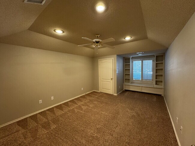 Foto del edificio - 10320 Knoxville Pl