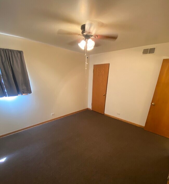 Foto del edificio - 18231 Morgan Ave