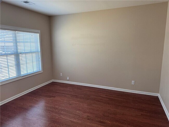 Foto del edificio - 6902 Grand Hickory Dr
