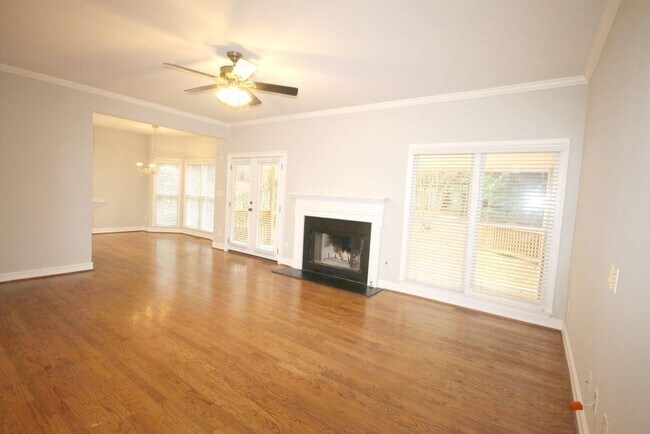 Foto del edificio - 2552 Chestnut Landing