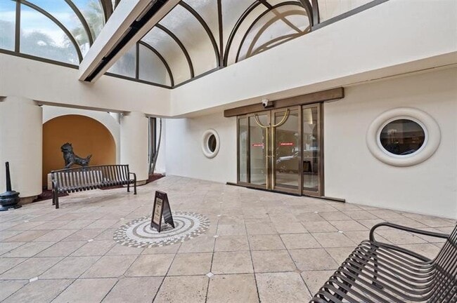 Building Photo - 19355 Turnberry Way