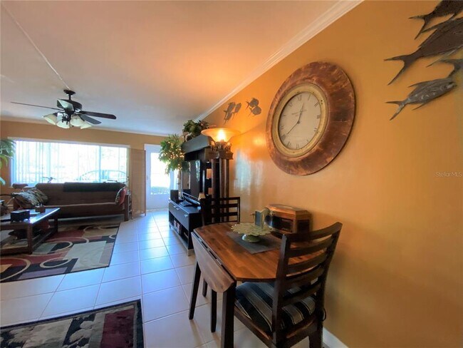 Building Photo - 6161 Gulf Winds Dr