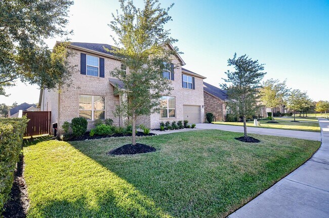 Foto del edificio - 24915 Meadowthorn Crest Ln