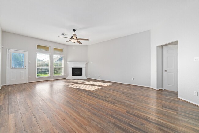 Building Photo - 4922 Gingham Check Ct