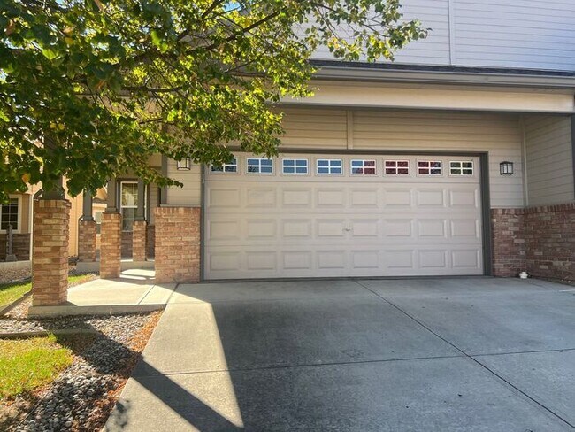 Foto del edificio - Large 3 bed 2.5 ba Duplex In West Loveland