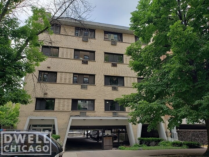 Edificio - 6211 N Kenmore Ave