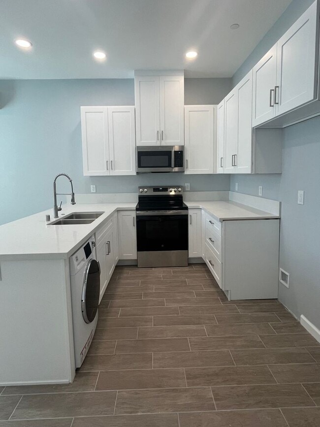 Photo - Los Caballeros #1102 Apartment