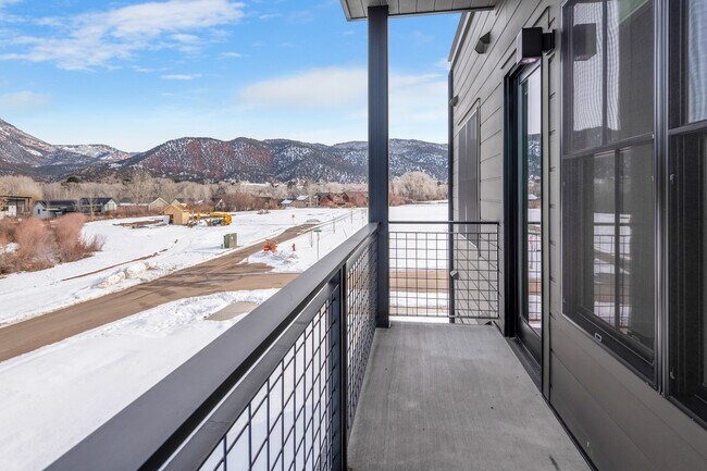 Foto del edificio - 100  Clement Street, Unit 101-203
