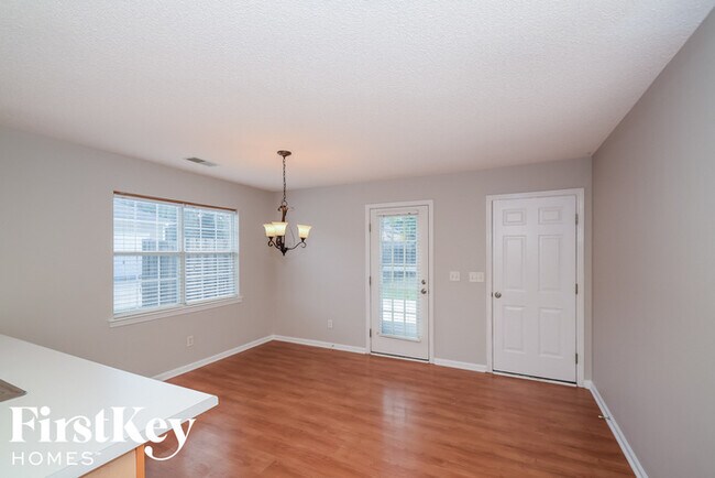 Building Photo - 126 Stone Hill Cir