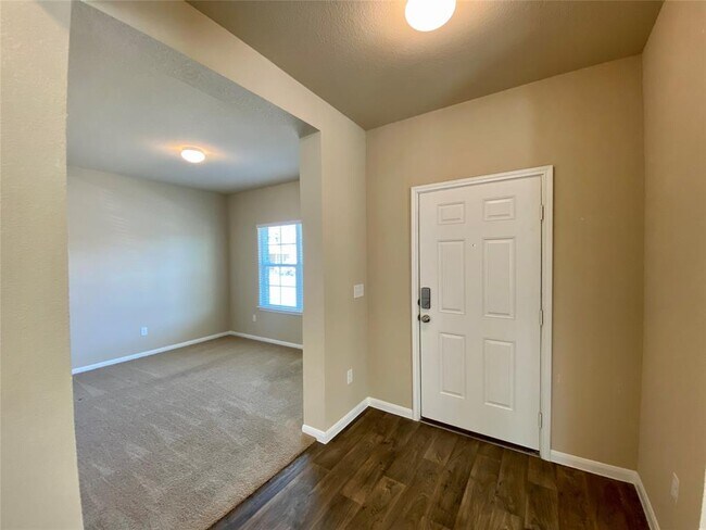 Foto del edificio - 3012 Tilmon Ln.