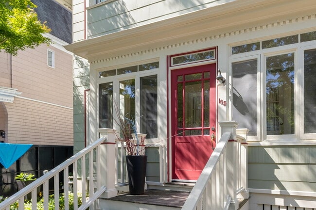 Photo - 105 Fayerweather St Townhome