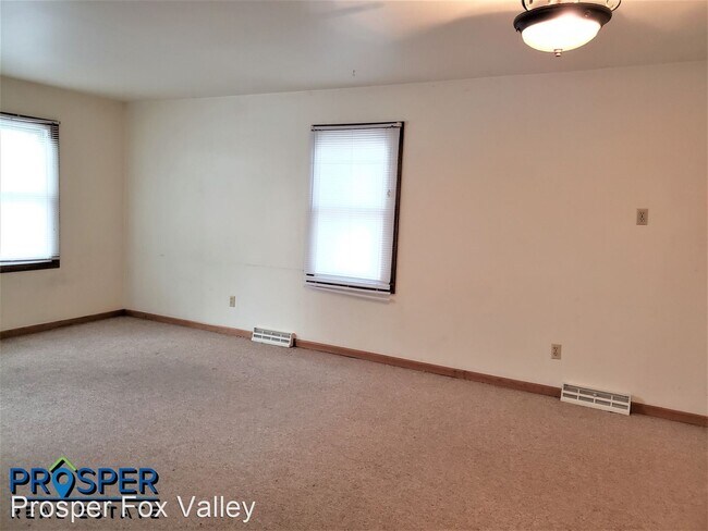 Building Photo - 1 br, 1 bath House - 116 S Eagle St