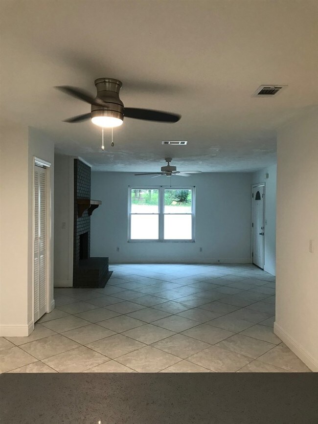 Foto del edificio - 1504 Pullen Rd
