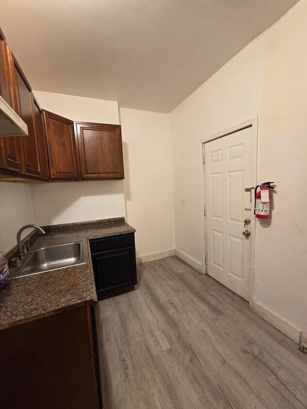 Foto principal - 20 N 7th St