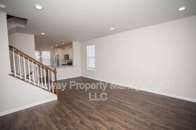 Photo - 13 Verona Ln Townhome