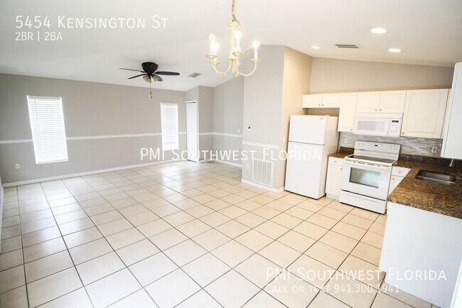 Building Photo - 5454 Kensington St