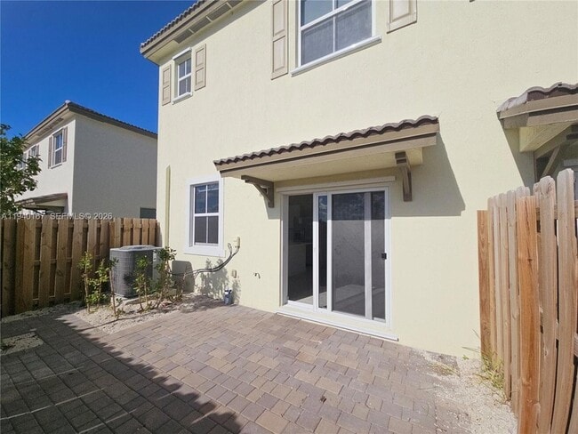 Foto del edificio - 2530 SE 29th St