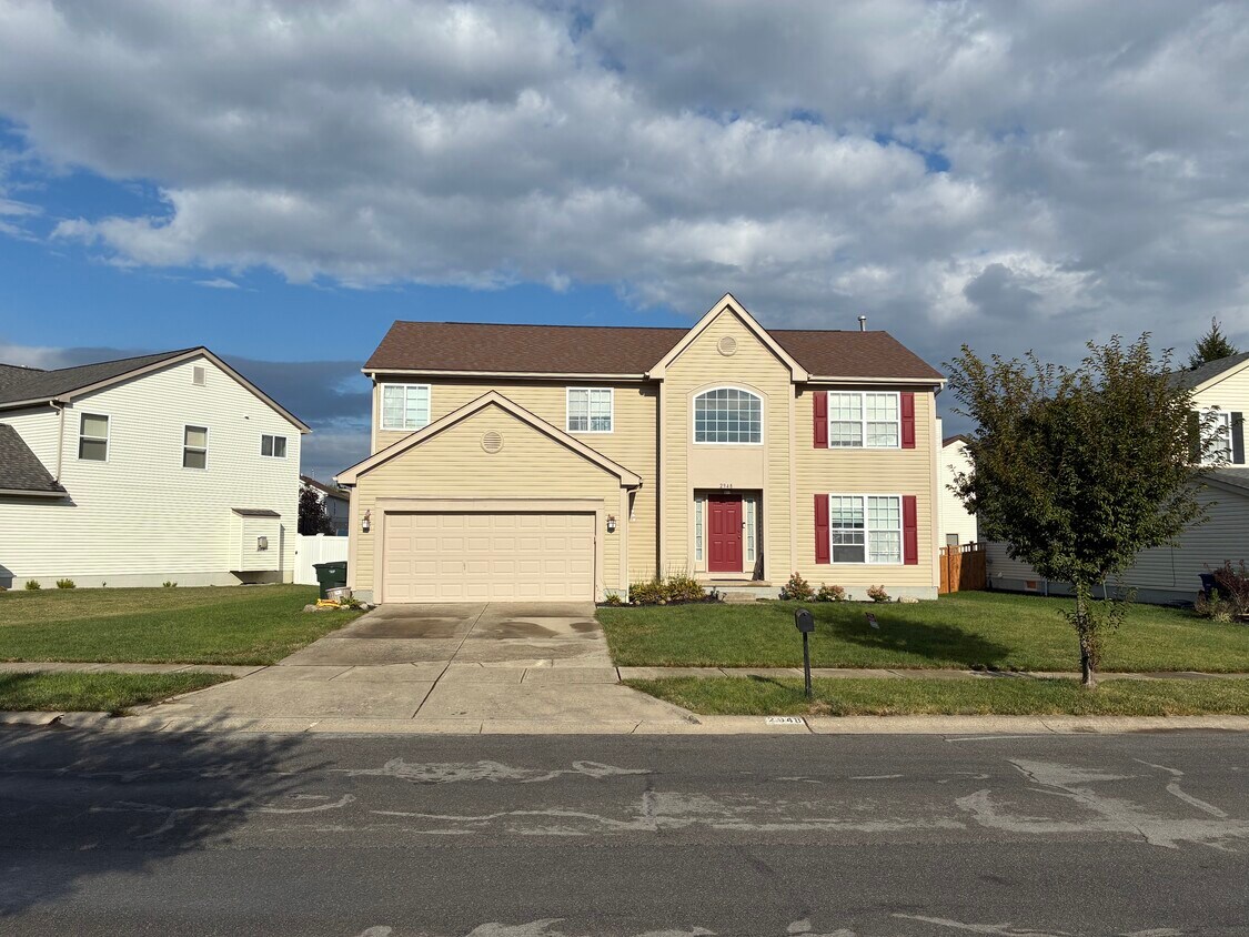 Foto principal - 2948 Collier Hill Ct