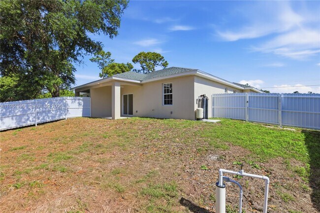 Building Photo - 4717 28th St SW