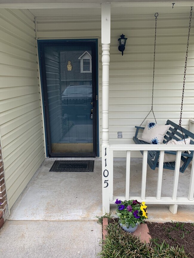 Foto del edificio - 1105 Andrewbrook Ln