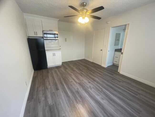 Building Photo - 3311 Bagley Ave