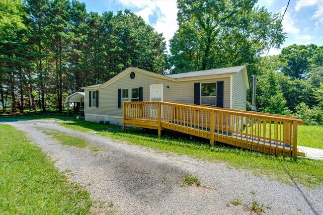 Foto del edificio - Peaceful 2BR 2 BA in Soddy Daisy