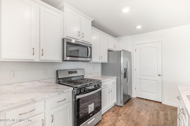 Building Photo - 47 Tordera Ln
