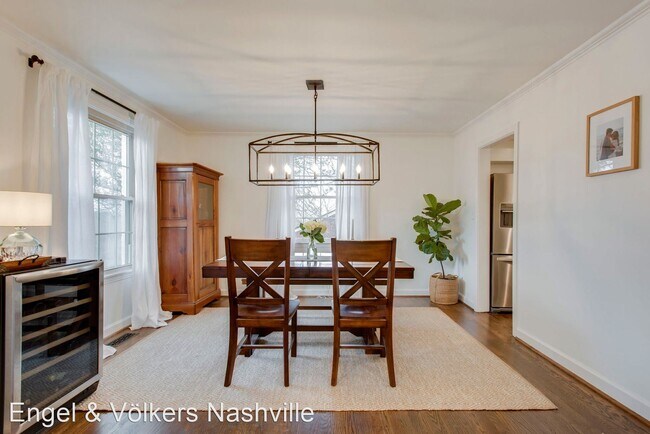 Building Photo - 3 br, 2 bath House - 5709 Vine Ridge Dr