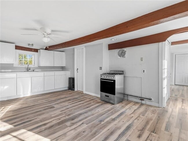 Foto del edificio - 1382 Hope St