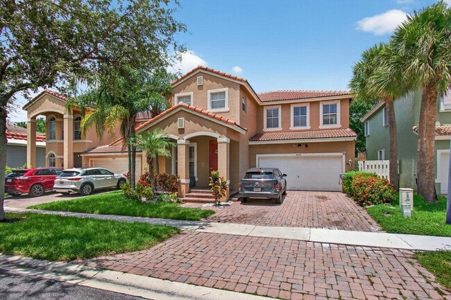Building Photo - 5057 Sancerre Cir