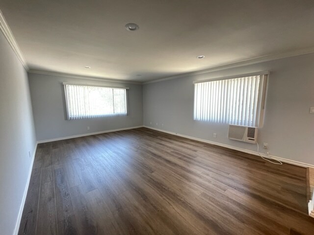 Foto del edificio - 957 E Villa St