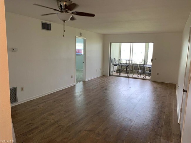 Foto del edificio - 1380 Myerlee Country Club Blvd