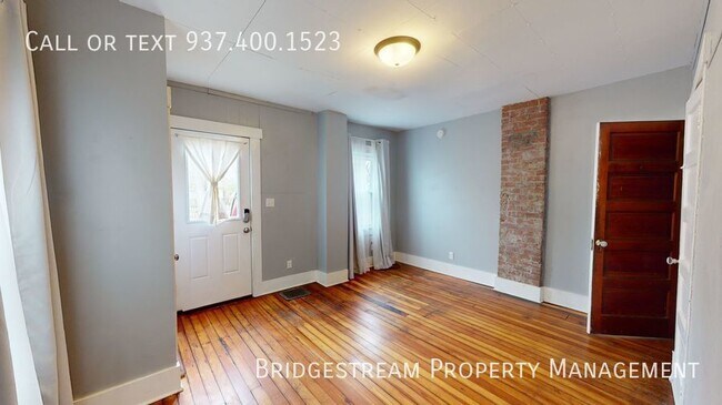 Foto del edificio - 3 Bedroom 2 bath Double in South Park
